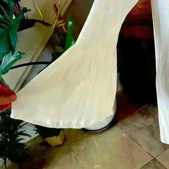 The Collection by L’SPACE ladies swim cover up. M. NWOT. Still has hanger straps - Picture 6 of 11